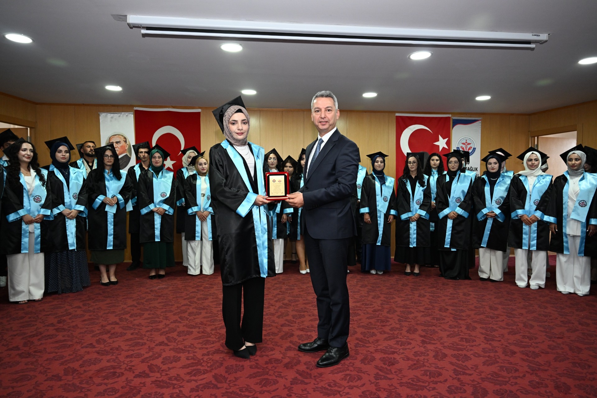 Afşin Sağlık Yüksekokulu’nda Mezuniyet Coşkusu