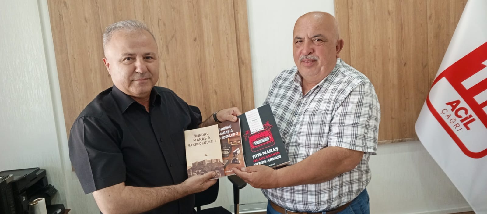 Gazeteci-Yazar Bekir Doğan’dan Akın Ozan’a Kitap Takdimi