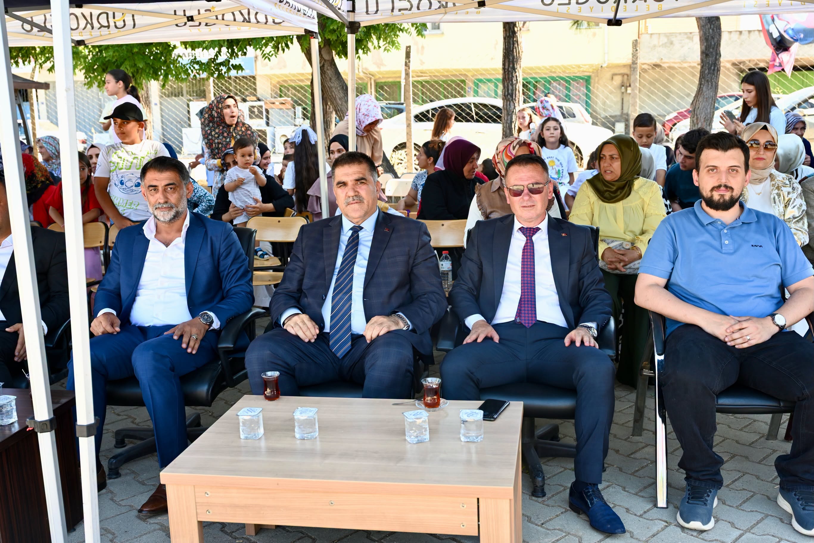 Kılılı'da Öğrencilerin Mezuniyet Sevinci