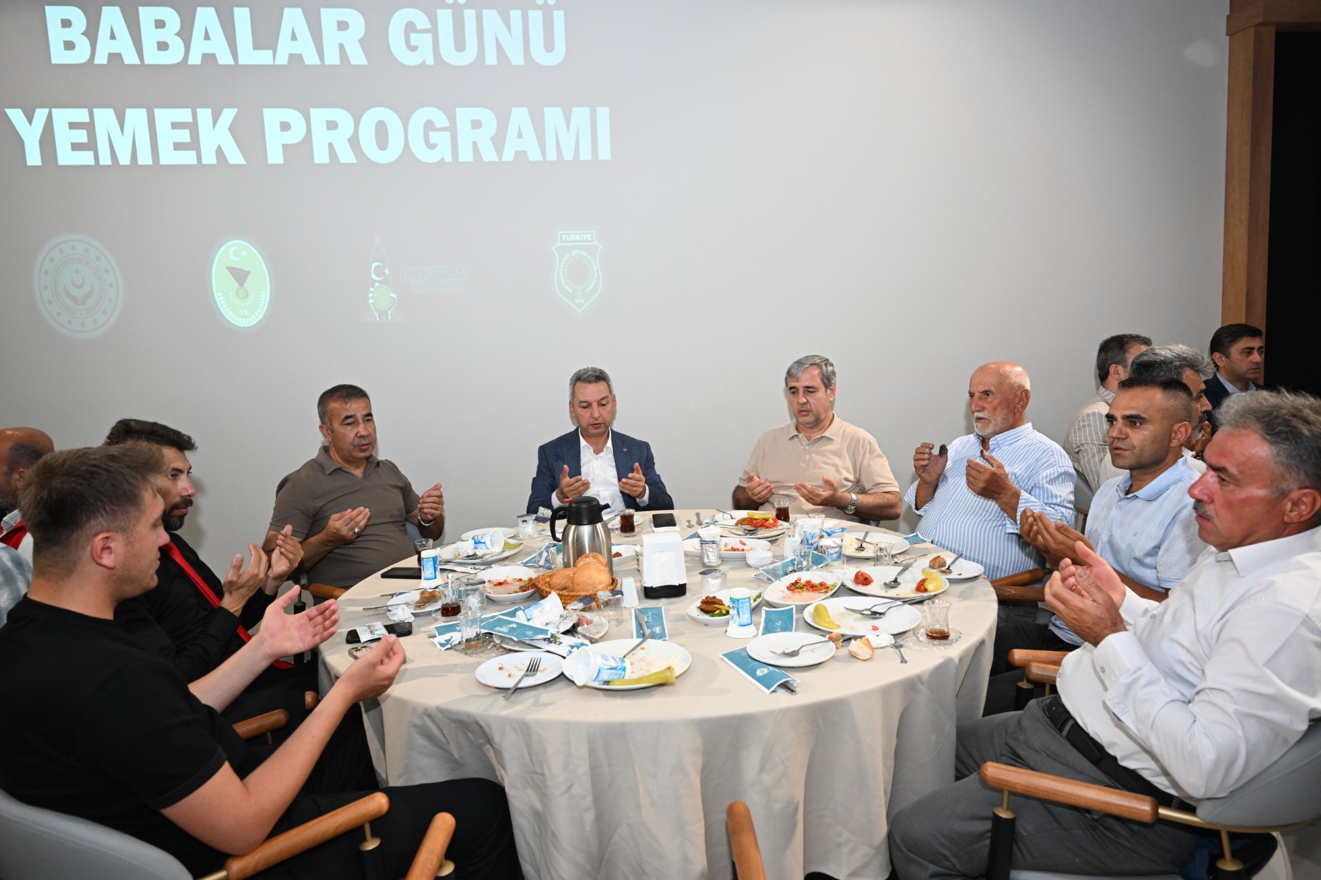 Babalar Günü Programında Şehit Yakınları, Gaziler ve Babalar Bir Araya Geldi
