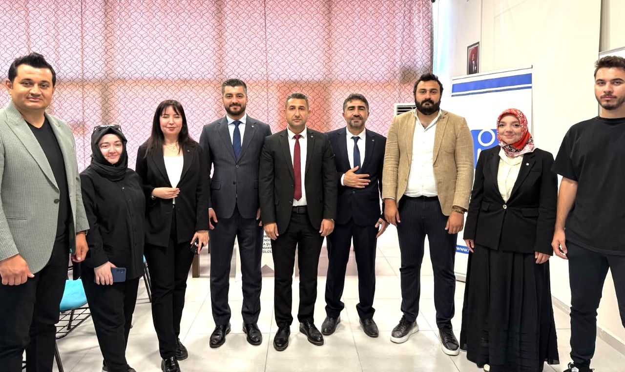Uygar Gündeşli Güven Tazeledi