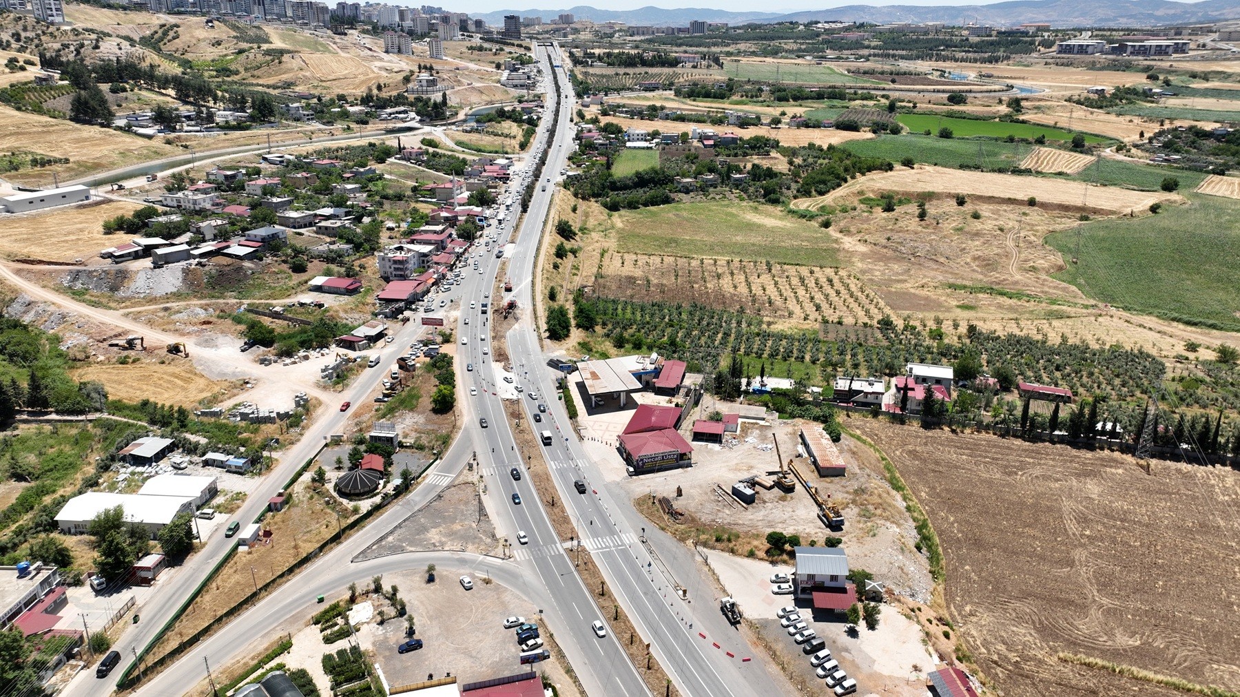 Kılavuzlu Mevkiinde Geçici Trafik Düzenlemesine Gidildi