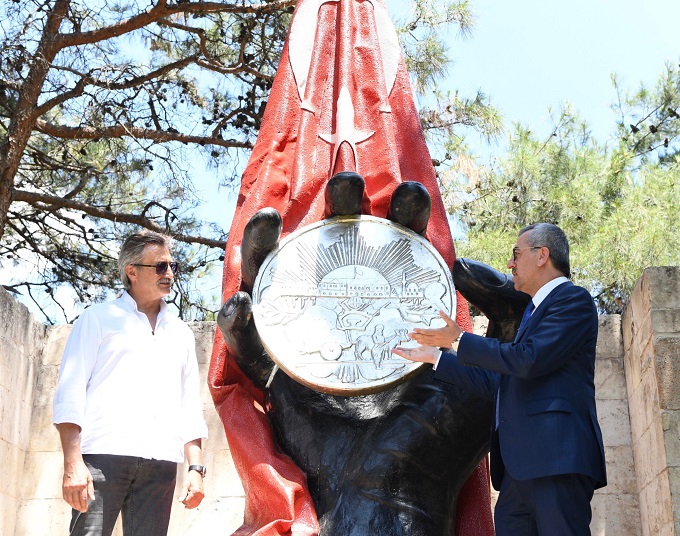 BAŞKAN GÜNGÖR ESKİ BAKAN TÜZMEN’İ AĞIRLADI