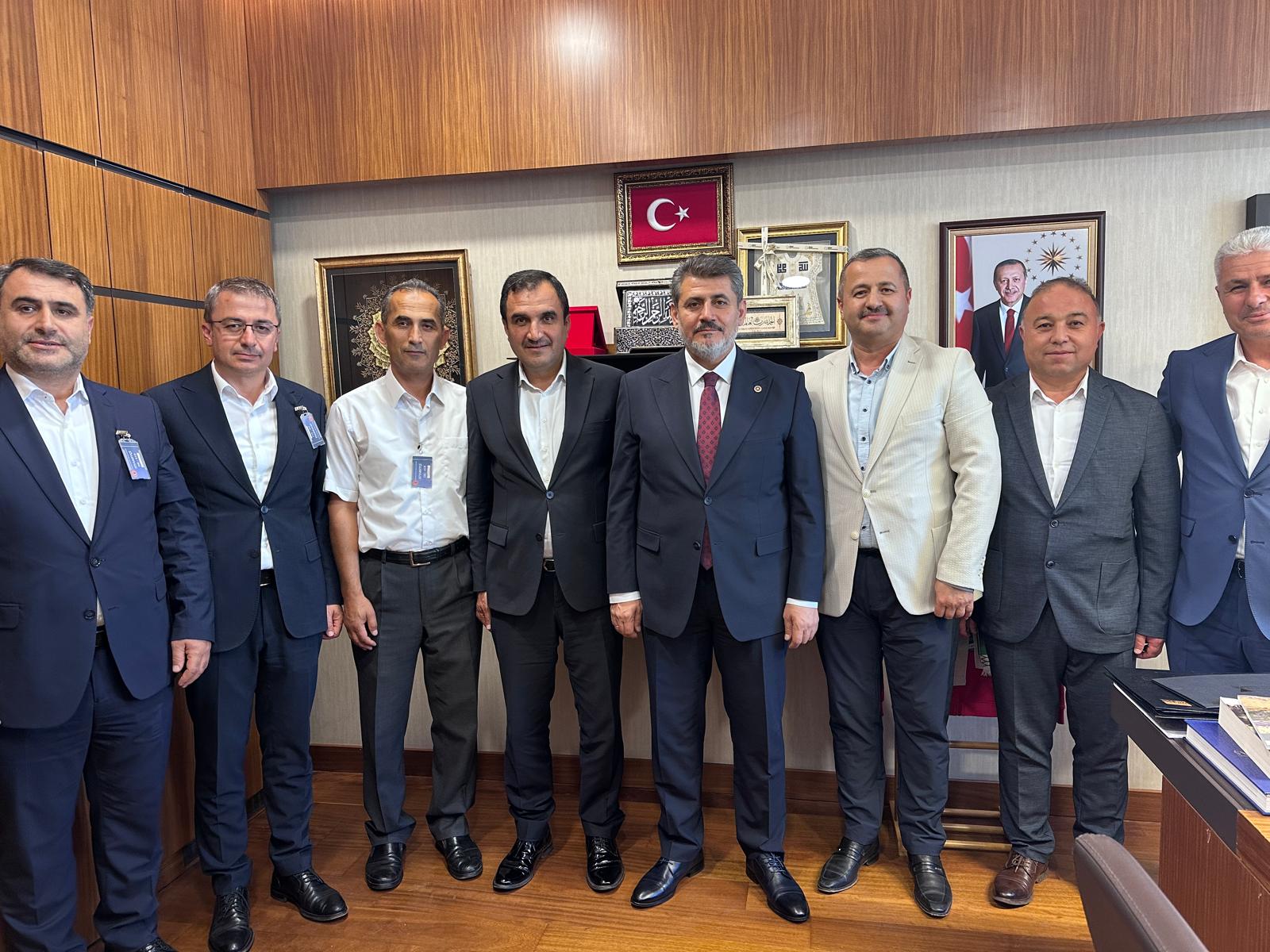 Eğitim Bir-Sen Kahramanmaraş Yönetimi TBMM'de Milletvekillerini Ziyaret Etti