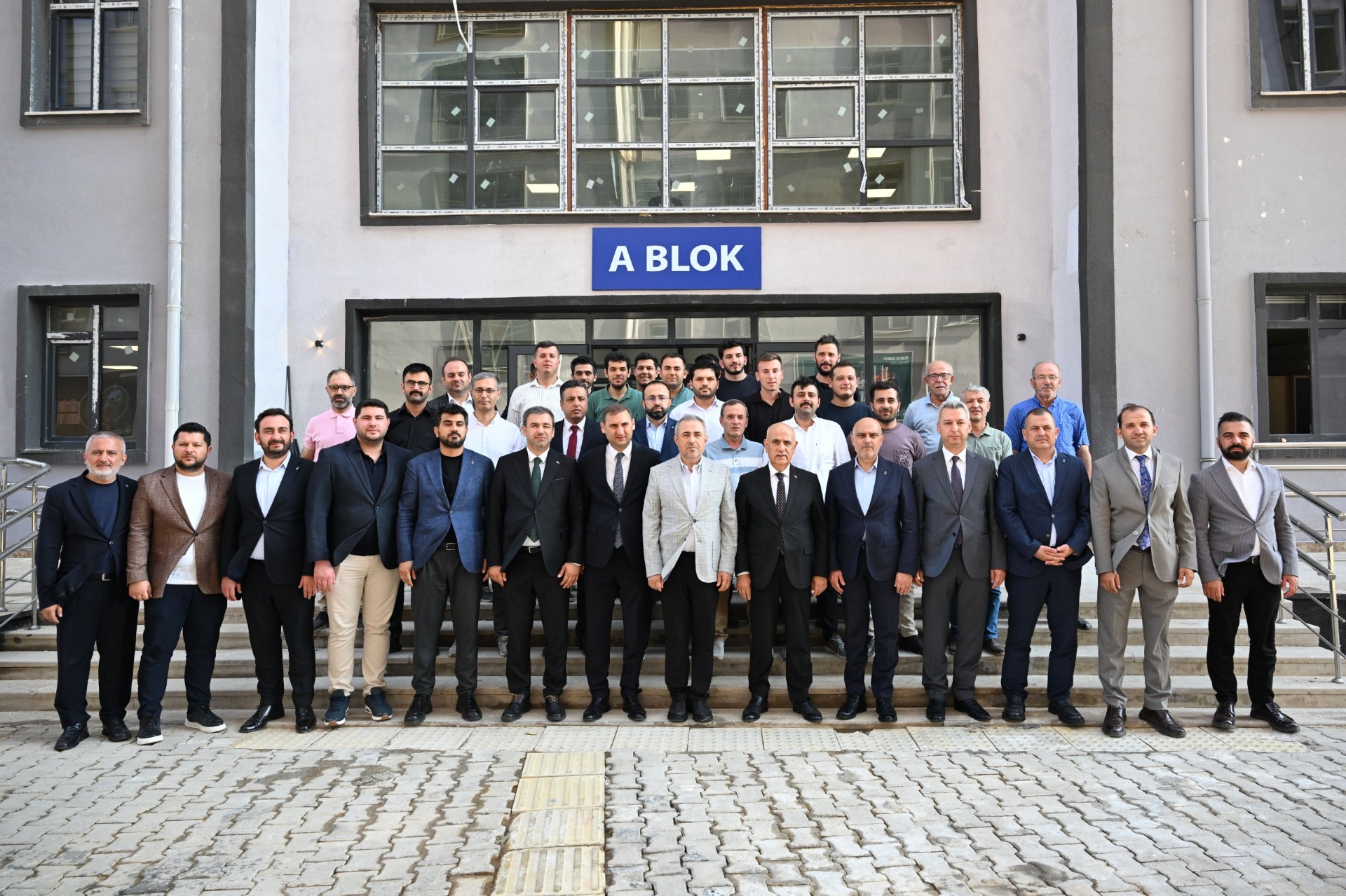 KSÜ’de Tamamlanan Yeni Öğrenci Yurtları Yerinde İncelendi