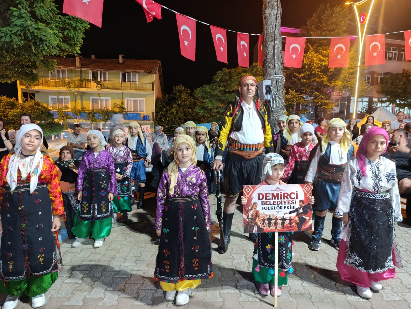 DEMİRCİKÖY FESTİVALİ TÜM COŞKUSUYLA DEVAM EDİYOR
