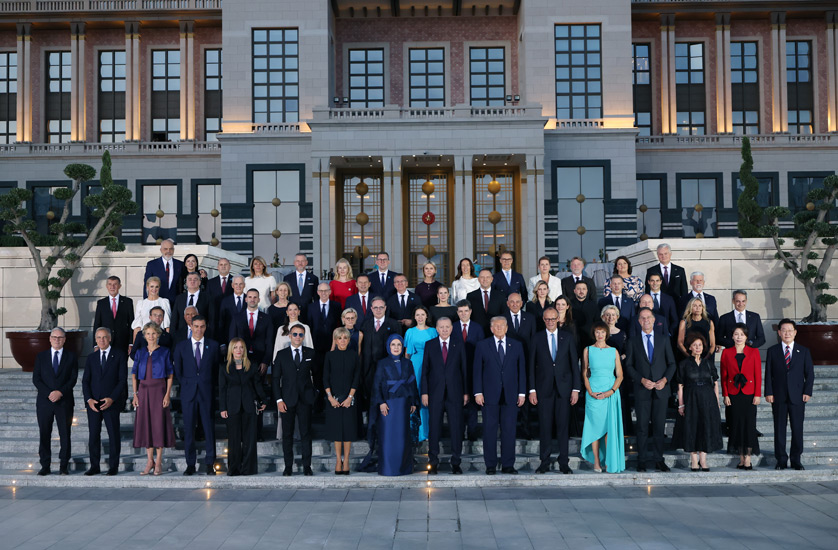 LİDERLER AİLE FOTOĞRAFINDA BULUŞTU