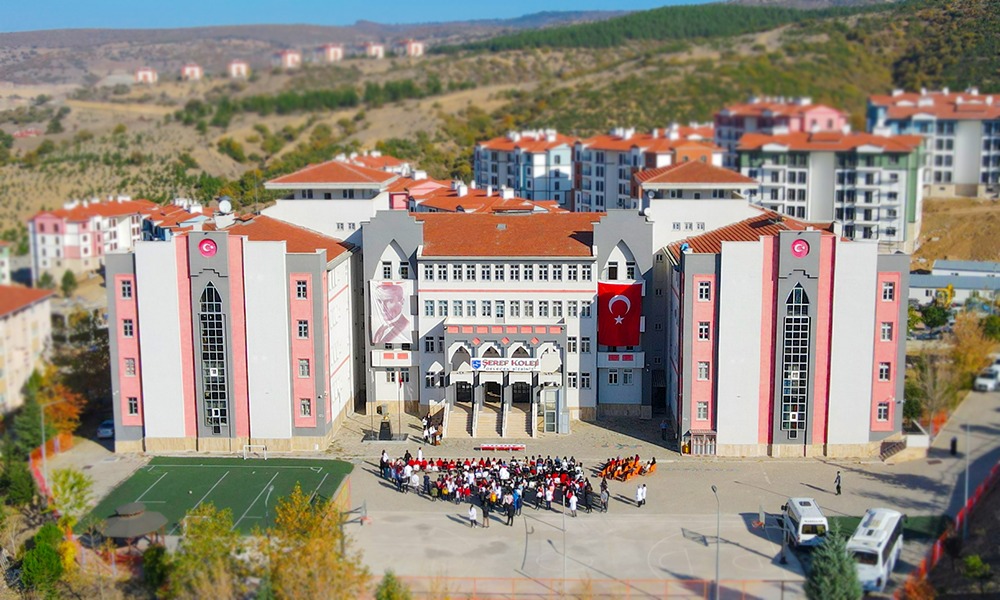 SİMAV ŞEREF KOLEJİ’NİN KISKANDIRAN LGS BAŞARISI