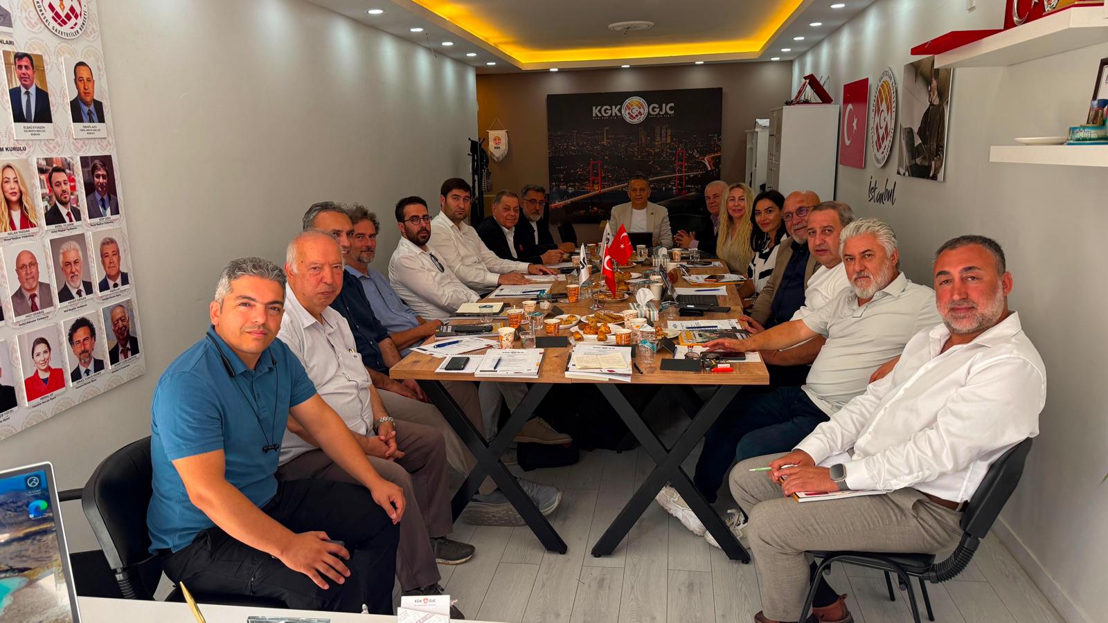 KGK yeni yönetimi görev bölümü yaptı.