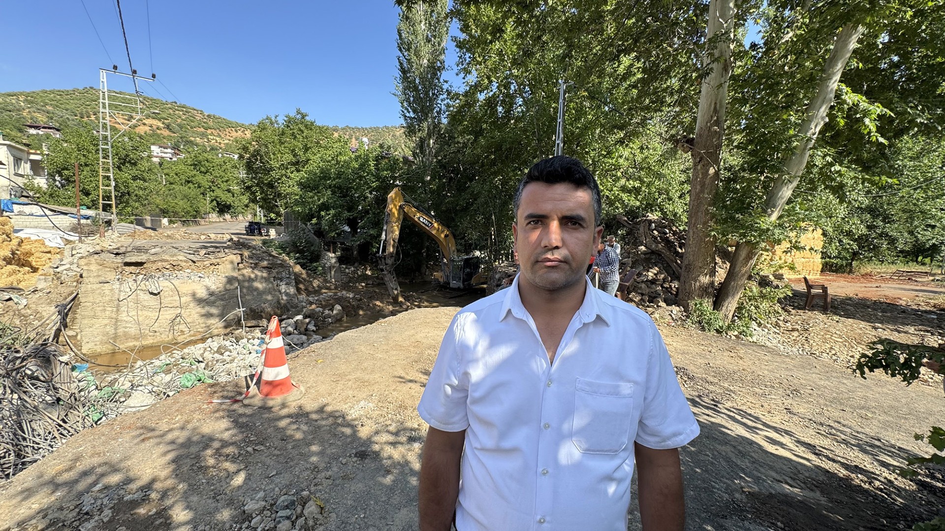 Türkoğlu Avşarlı’ya Yeni Köprü İnşa Ediyor
