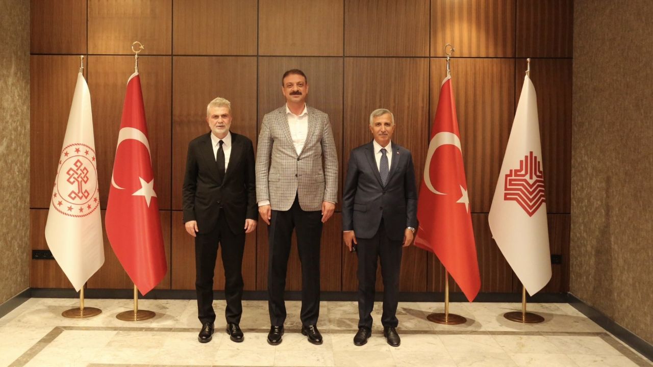 Vali Ünlüer ve Başkan Görgel’den Vakıflar Genel Müdürlüğü’ne ziyaret