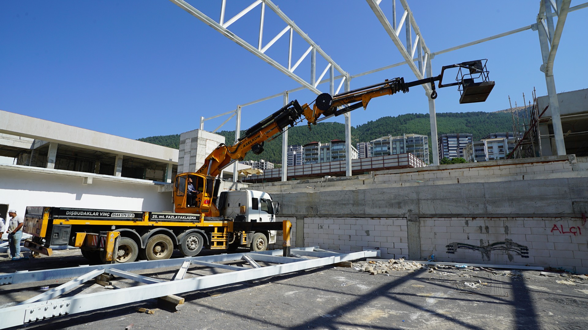 Gençler İçin Tasarlandı, Türkiye’ye Örnek Olacak