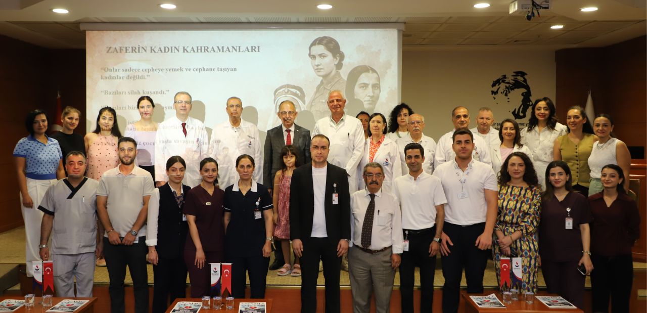 SANKO Üniversitesi’nde, 30 Ağustos Zafer Bayramı dolayısıyla tören düzenlendi.
