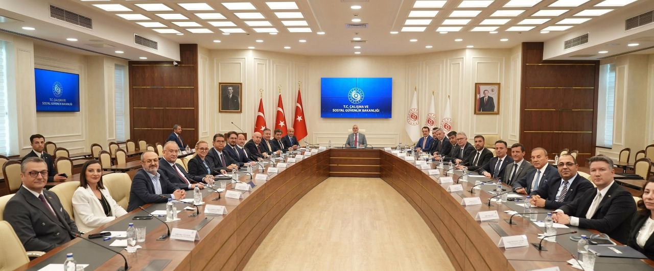 Öksüz, Bakan Işıkhan ile İhracat ve İstihdamı Görüştü