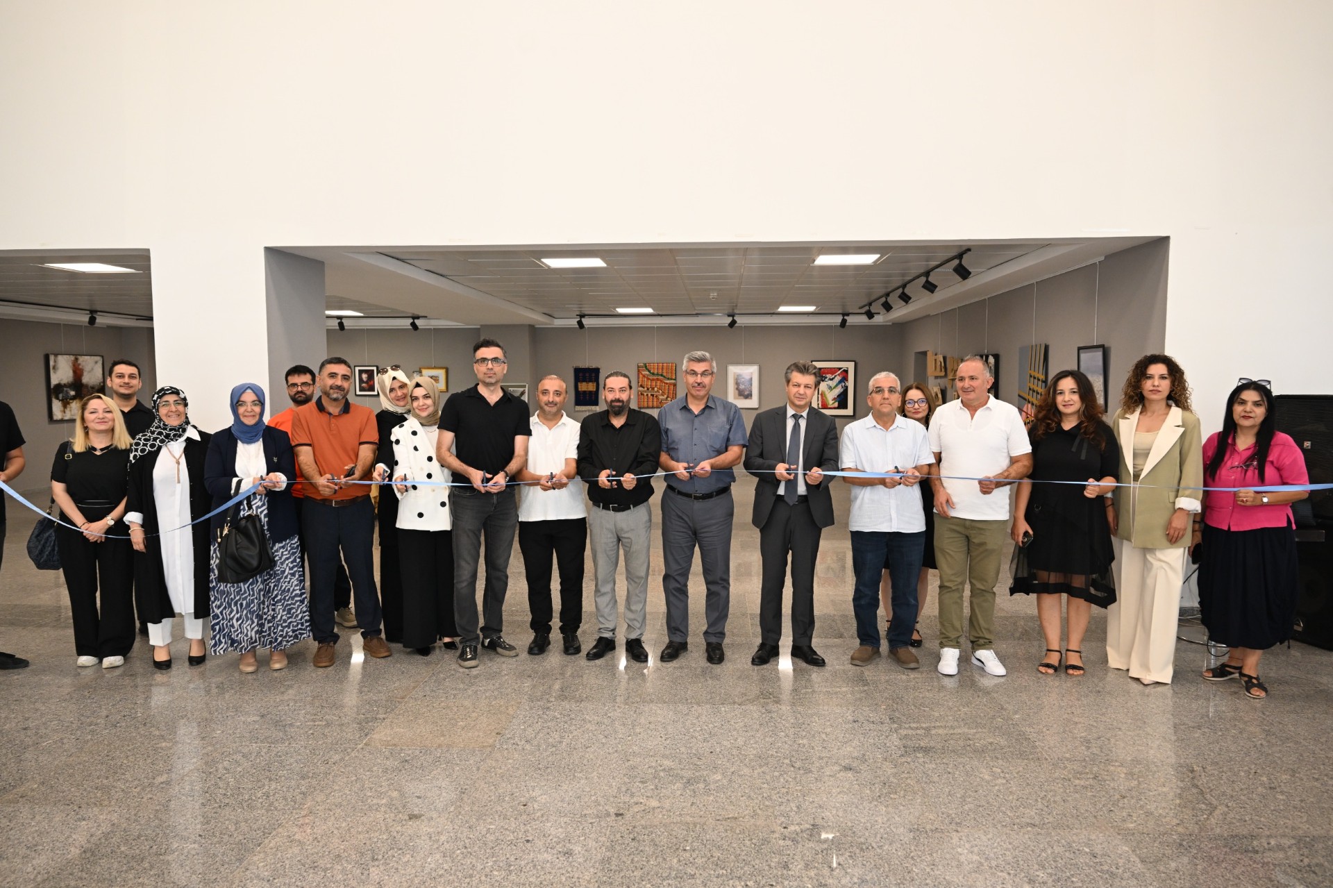 KSÜ’de Kültür Yolu Karma Sergisi Sanatseverlerle Buluştu