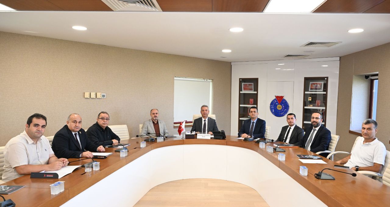 ALTIN VE MÜCEVHER MERKEZİ’NDE YENİ DÖNEM MASAYA YATIRILDI