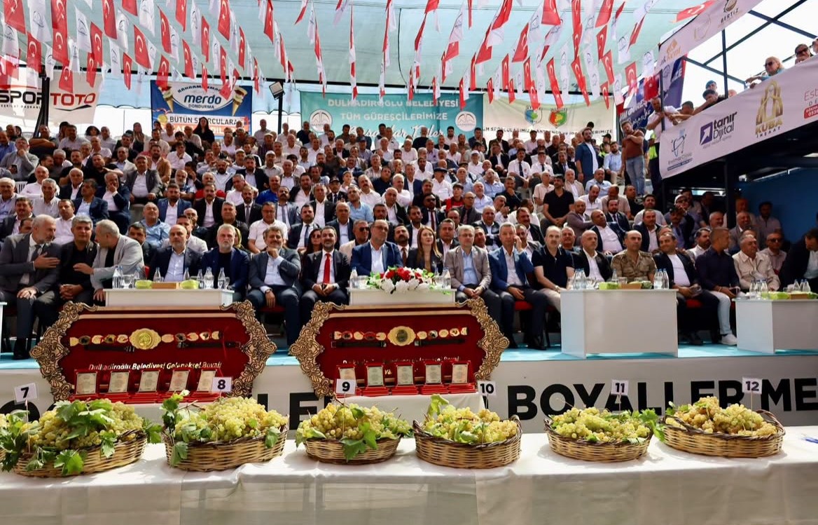 BERTİZ ÜZÜMÜNE NOT KARAKOÇ’TAN