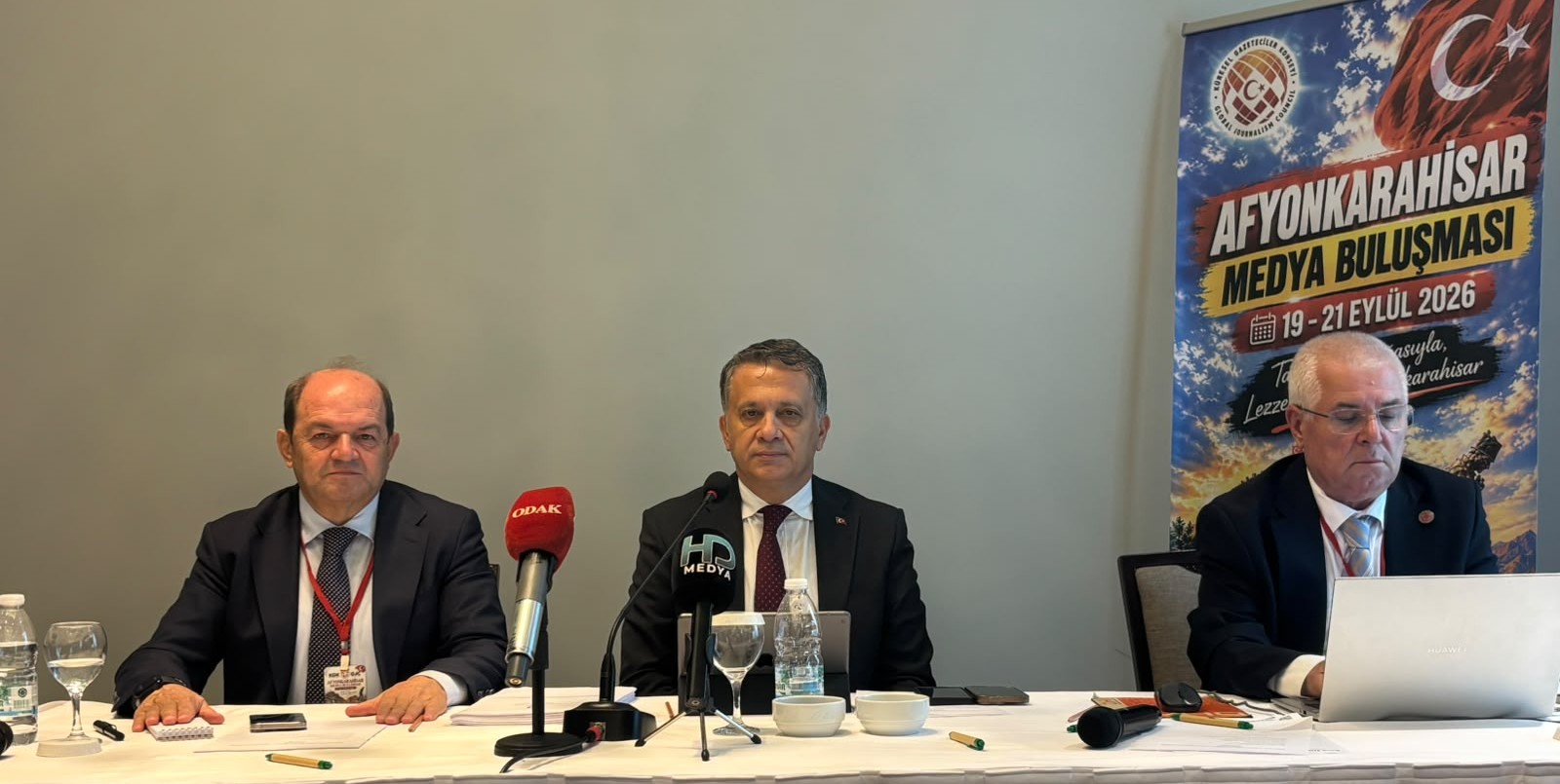 Dim: Sektörün krizden çıkış anahtarı meslek birliği yasasıdır