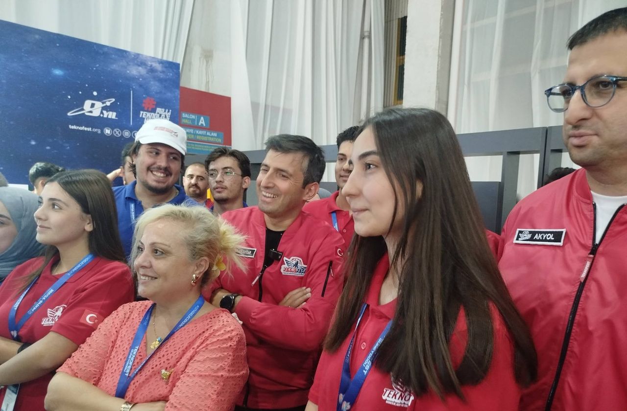 Simav Fen Lisesi’nin “Anka Takımı” TEKNOFEST’te Göz Doldurdu