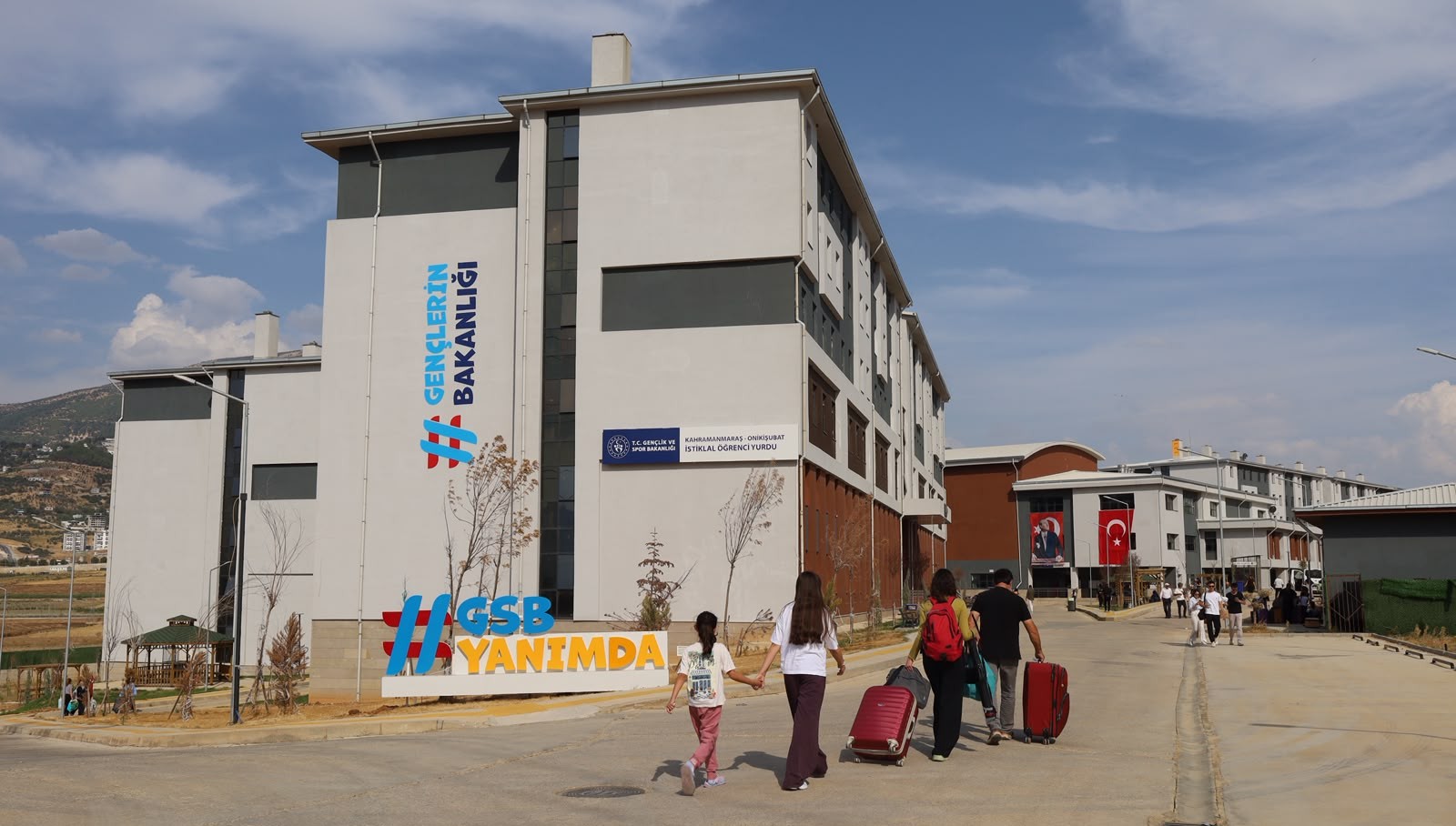 KSÜ Öğrencileri Yurtlara Yerleşiyor