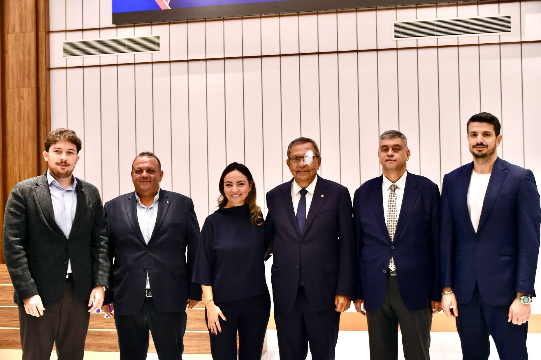Hanefi Öksüz Son defa Meclis Başkanlığı yaptı
