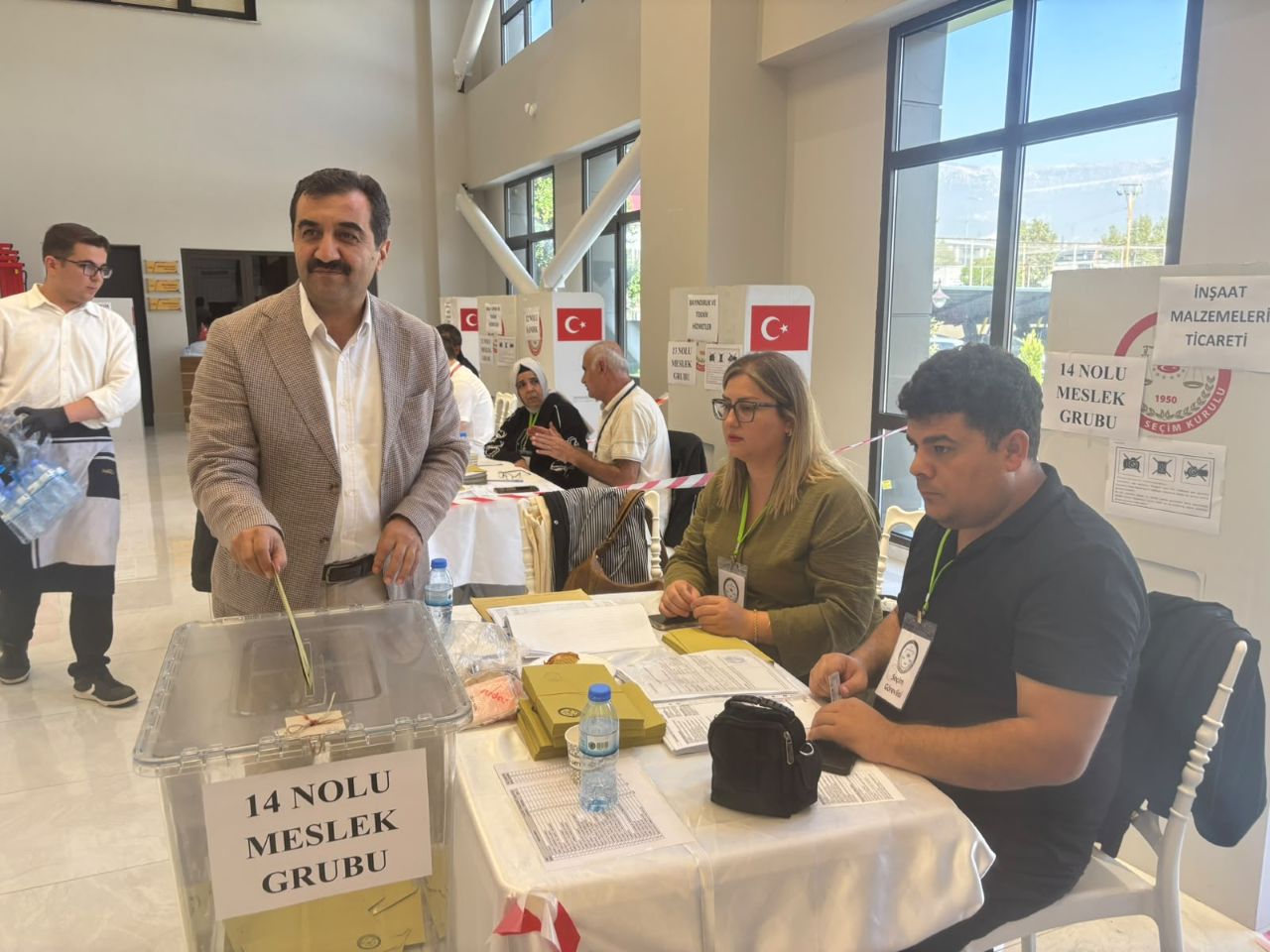 KMTSO Seçimlerinde Zafer Yaşar Oyunu Kullandı