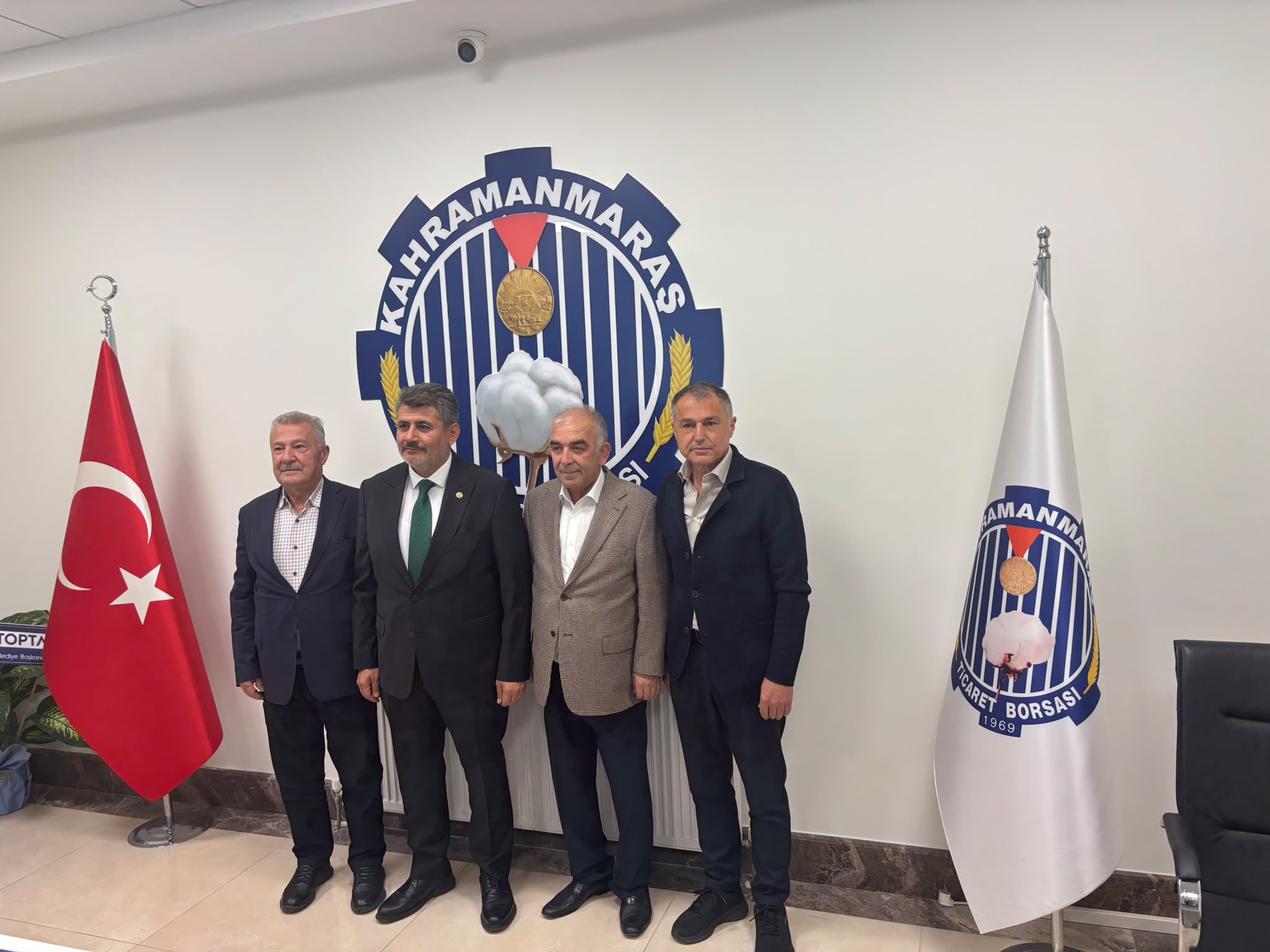 MİLLETVEKİLİ DEPGİCİ’DEN KAHRAMANMARAŞ TİCARET BORSASI’NA HAYIRLI OLSUN ZİYARETİ