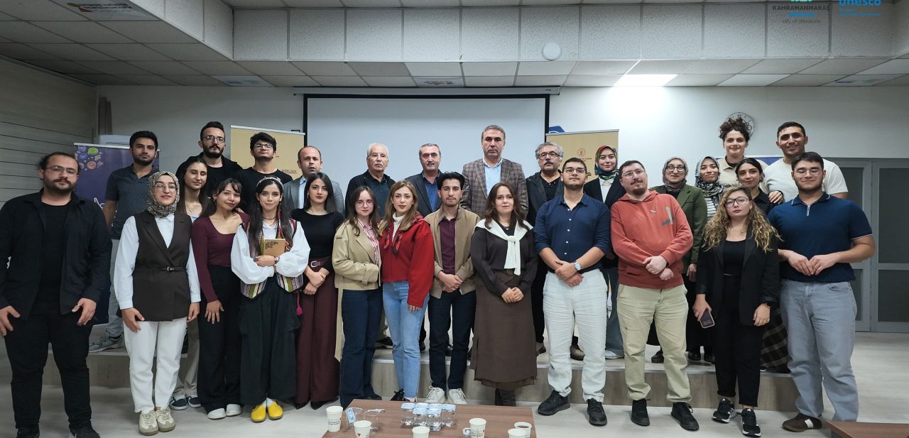 Genç Kalemlerin Önünü Açıyor