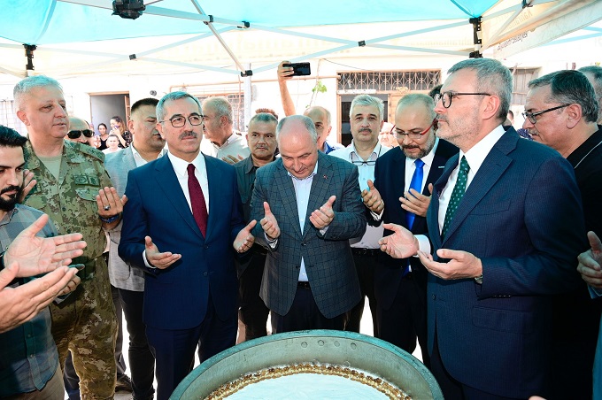 GÜNGÖR;“HEP BİRLİKTE KAHRAMANMARAŞ İÇİN ÇALIŞIYORUZ”