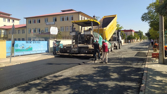 ERKENEZ MAHALLESİ’NİN ULAŞIM STANDARDI ARTIRILIYOR