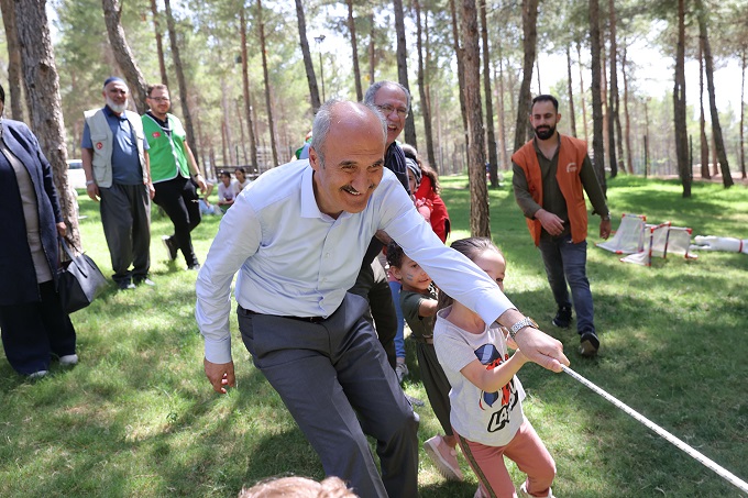 HEYECAN BAHÇESİ DULKADİROĞLU’NA RENK KATTI