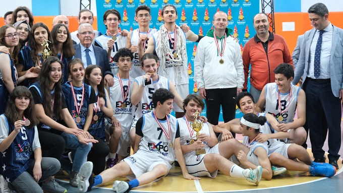 2. Onikişubat Basketbol Cumhuriyet Turnuvası tamamlandı