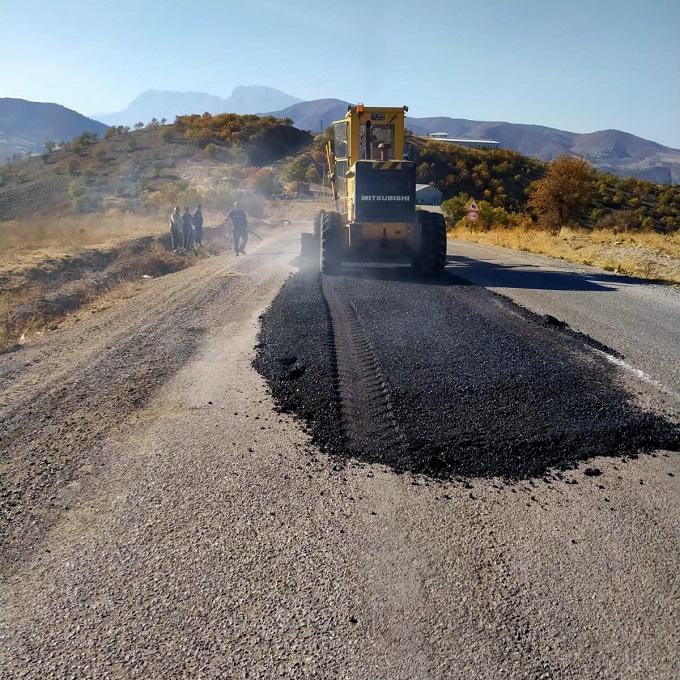 BÜYÜKŞEHİR NURHAK VE EKİNÖZÜ’NDE ÇALIŞMALARINI SÜRDÜRÜYOR