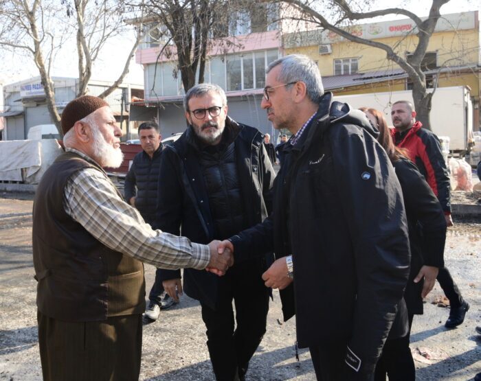 Başkan Güngör’den Hal Esnafına Ziyaret