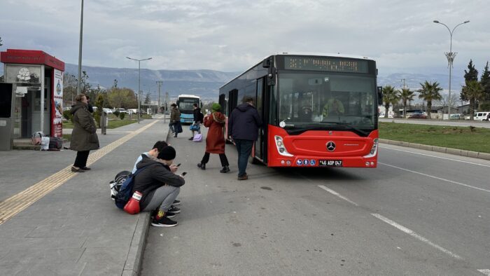 Toplu Taşımaya Devam