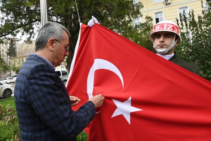 Güngör; “Şehrimizi Tekrar Ayağa Kaldıracağız”