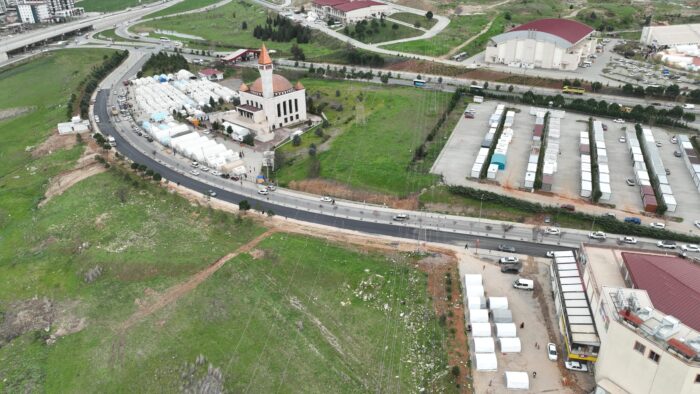 Büyükşehir Hastane Yolunu Yeniledi