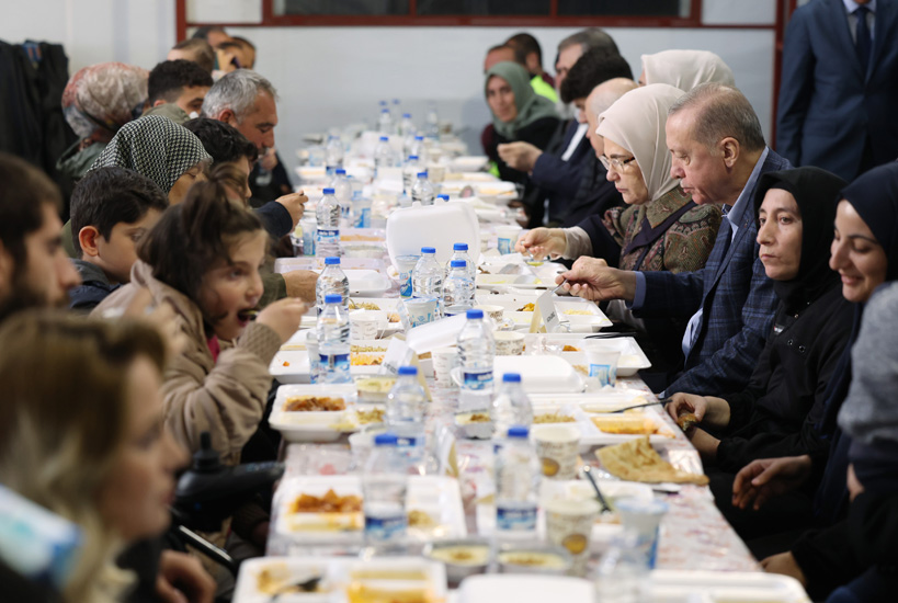 “Amacımız afetzedelerimizin sıkıntılarını bir an önce gidermektir”