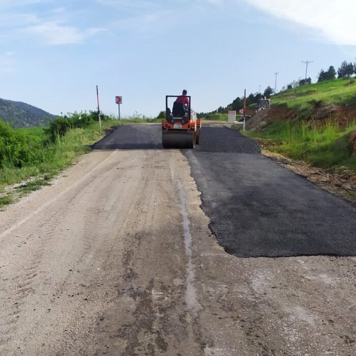 Büyükşehir, Göksun Kınıkkoz Grup Yolunu Yeniliyor