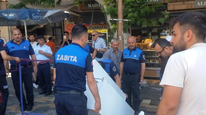 Zabıta Belediyenin Sahadaki Temsilcisidir.