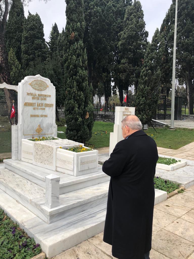 Başkan Mahçiçek Vefatının Yıldönümünde Mehmet Akif Ersoy’u Andı