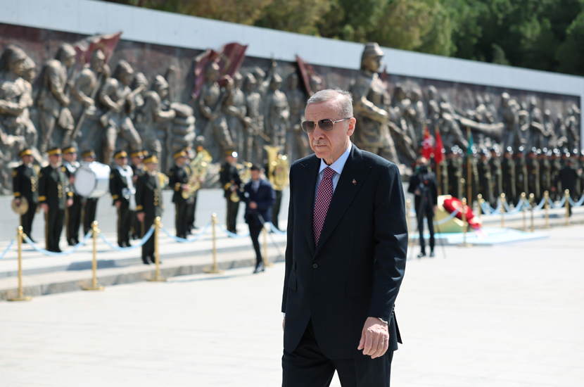 Erdoğan, 18 Mart Şehitleri Anma Gününde