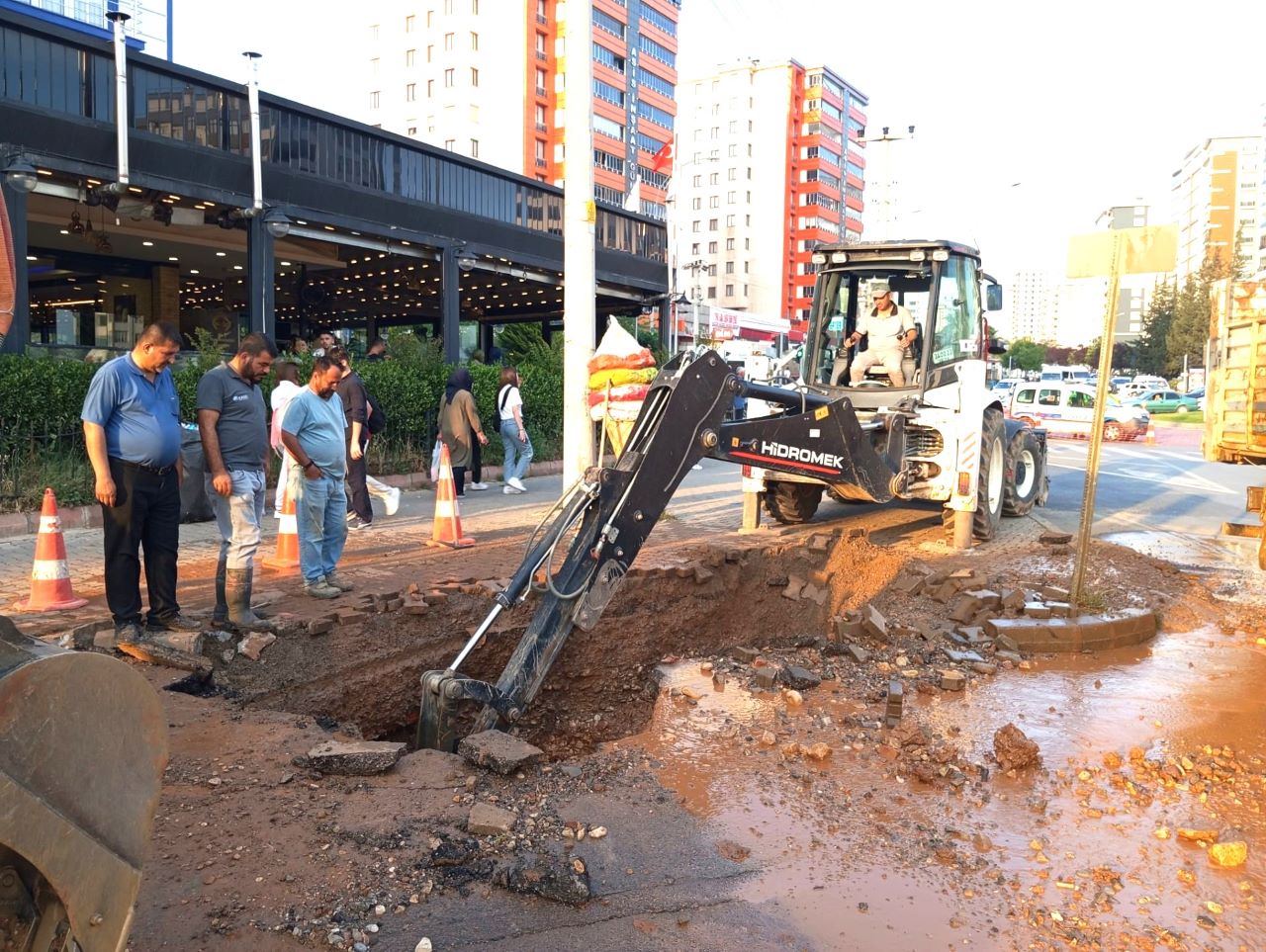 KASKİ Arızayı Giderdi