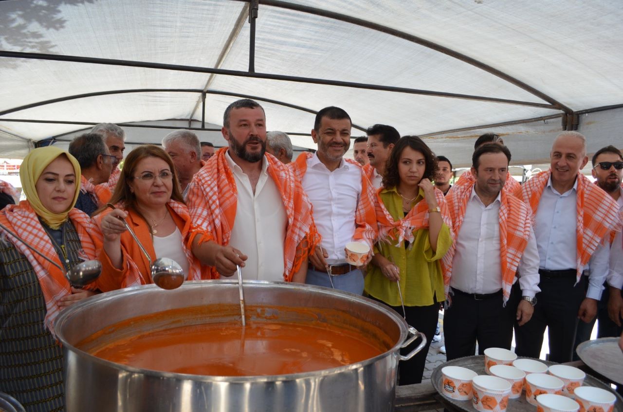 Acıpayam'da Geleneksel Yörük Şenliği Coşkusu