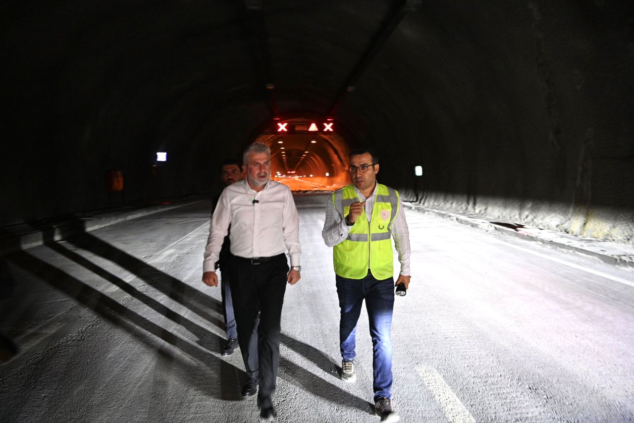 Âşık Mahzuni Şerif Tünellinde Çalışmalar Devam Ediyor