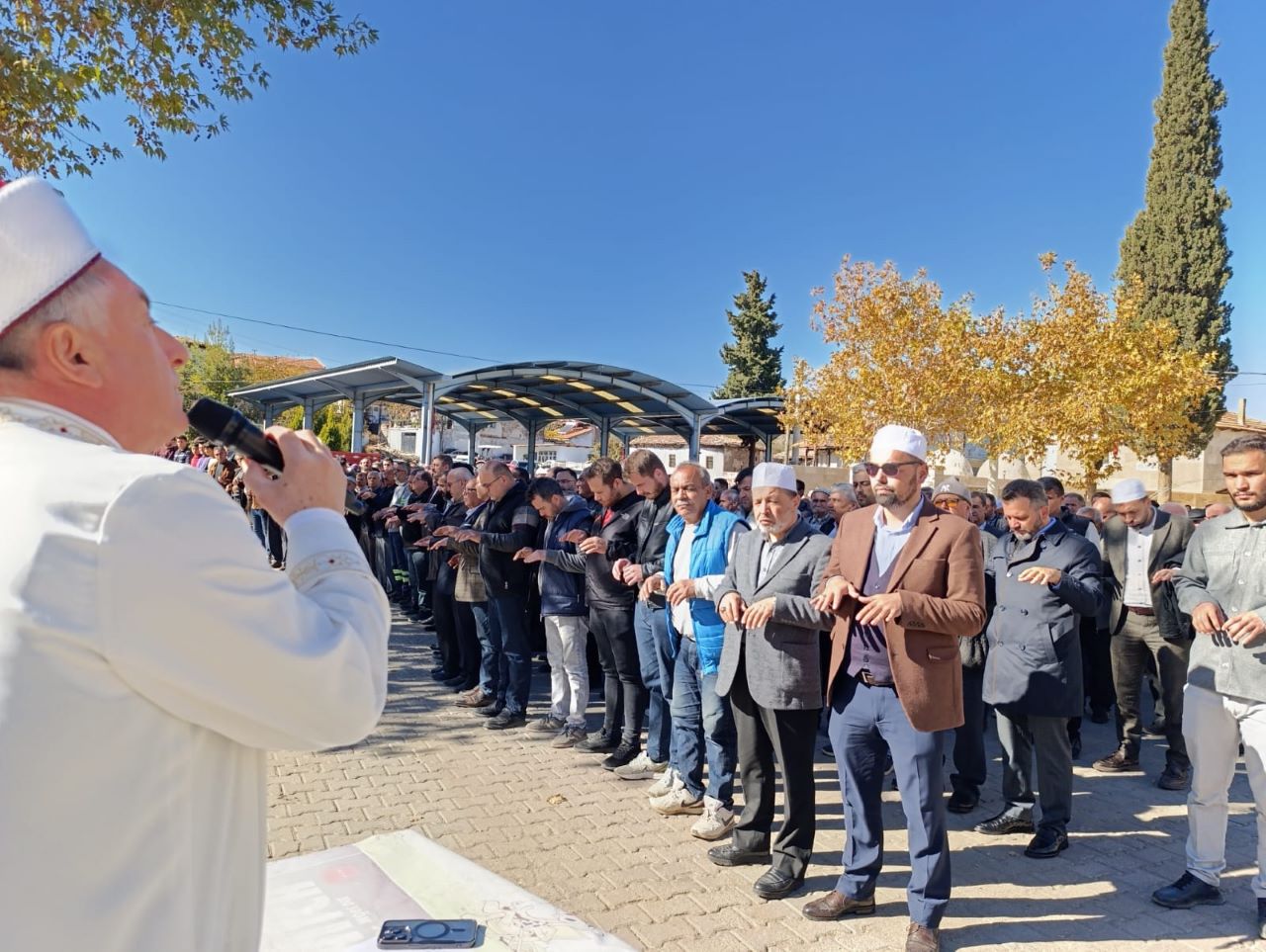 Manisa Kula’da Vatandaşlar Yağmur Duasına Çıktı