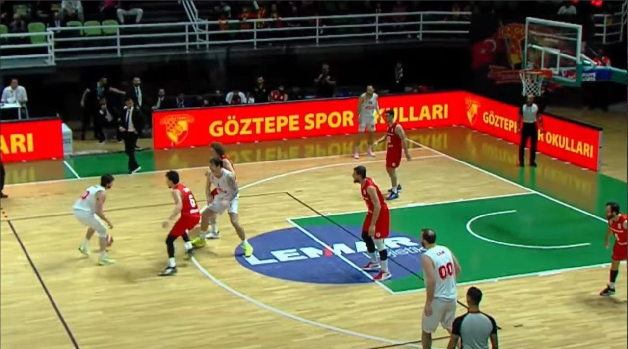 İstiklalspor  60-58’lik skorla kazandı