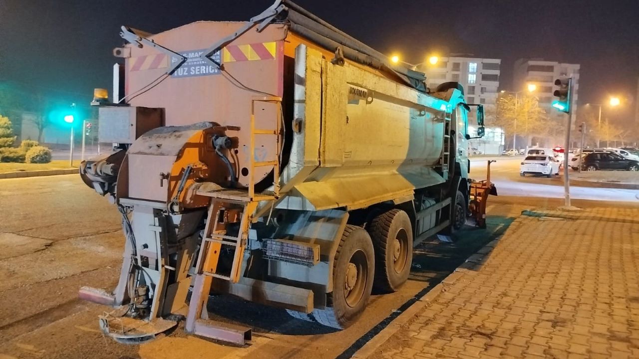 Kar Nöbeti 7/24 Başladı !..