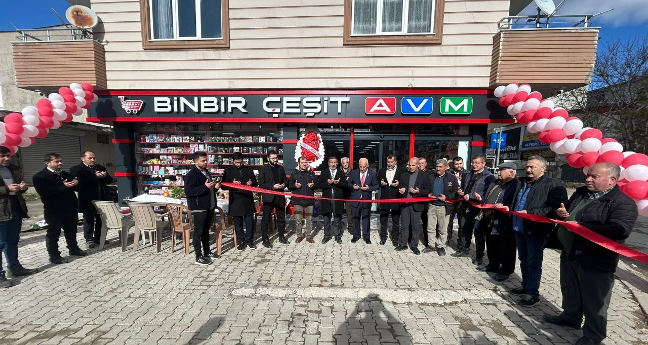 Bin Bir Çeşit AVM Açıldı