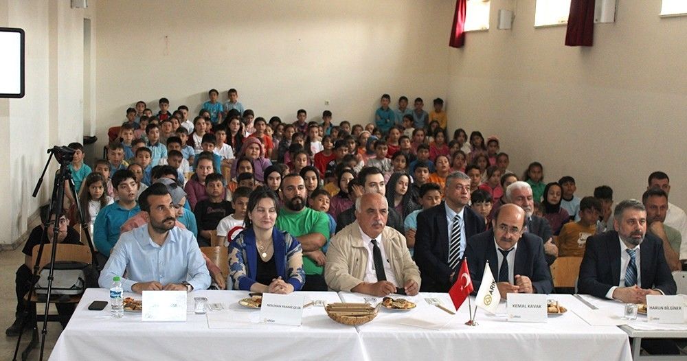 Doğan Jüri Üyesi